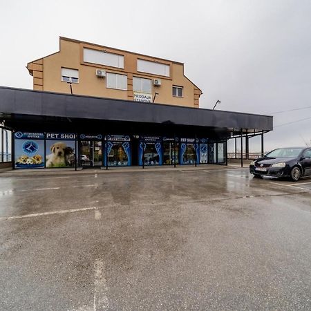 Апартаменты Port 1 Белград Экстерьер фото
